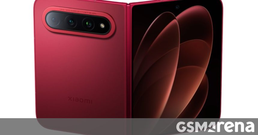 Xiaomi 18 Fold is here with the Xring O3 SoC, a wide format, and a cherry red colorway
