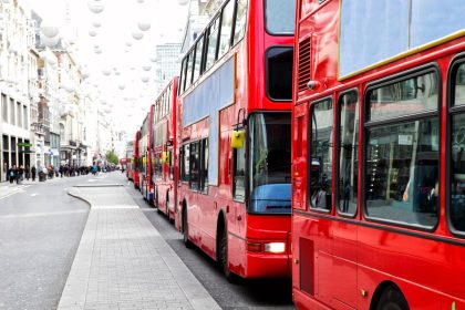 All London buses to get air conditioning under ‘groundbreaking’ agreement