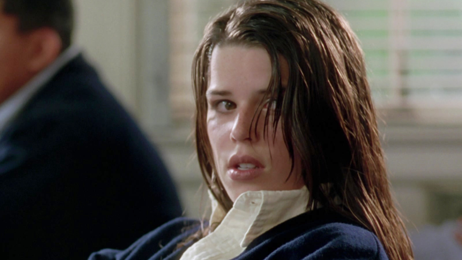 Neve Campbell’s 101-Minute Fantasy Horror Movie Is An HBO Max Streaming Hit 30 Years Later