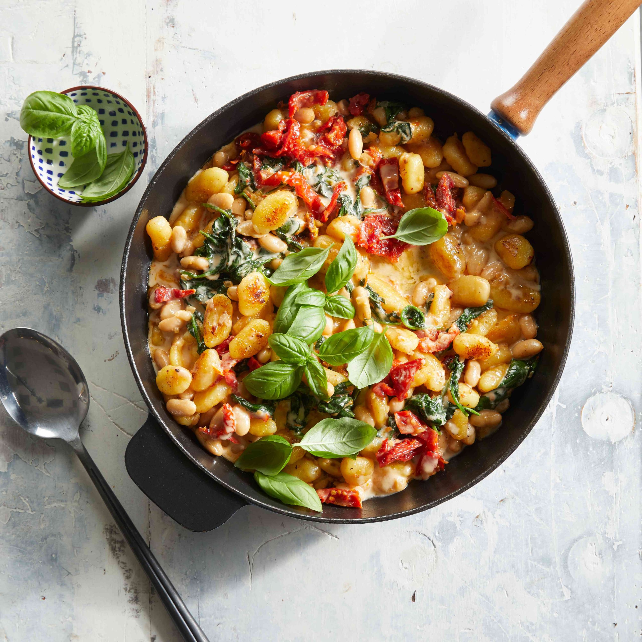 17 Low-Calorie Mediterranean Diet Dinners You Can Make in 30 Minutes or Less