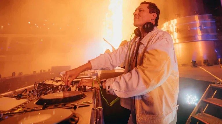 Watch Tiësto’s full Creamfields 2026 set&nbsp;
