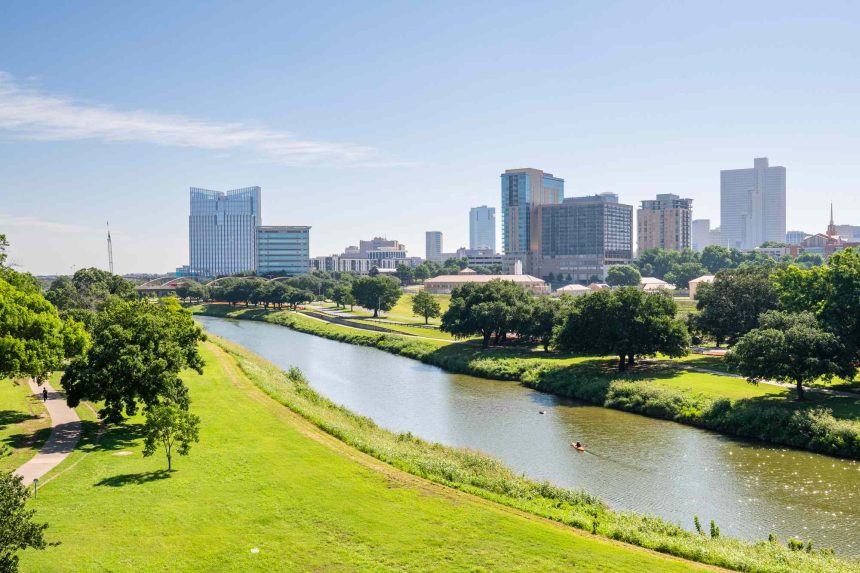 8 Best Places to Retire in Texas, From Beach Towns to Culture-rich Cities