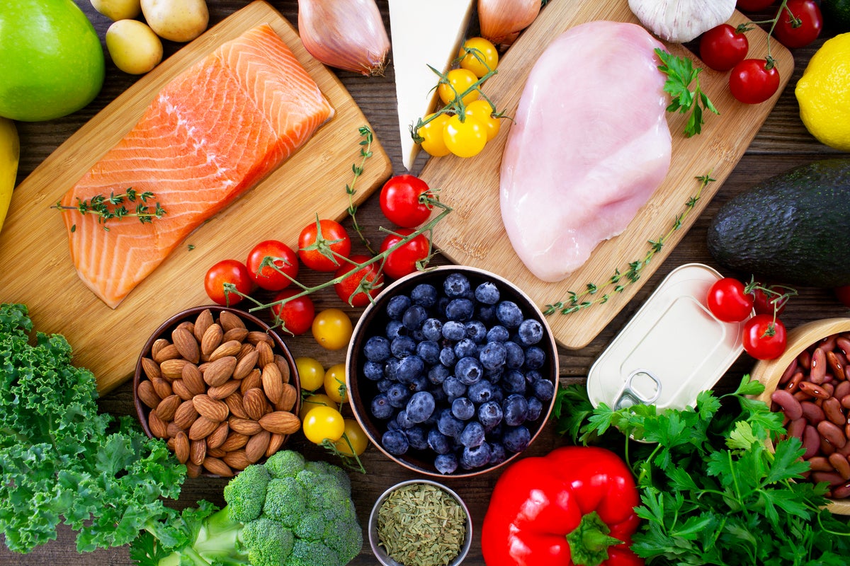 We’re nutritionists. Is protein or fibre more important for your diet?