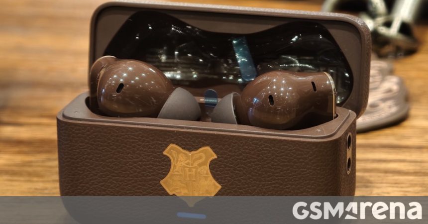 Realme Buds T500 Pro Harry Potter Edition hands-on