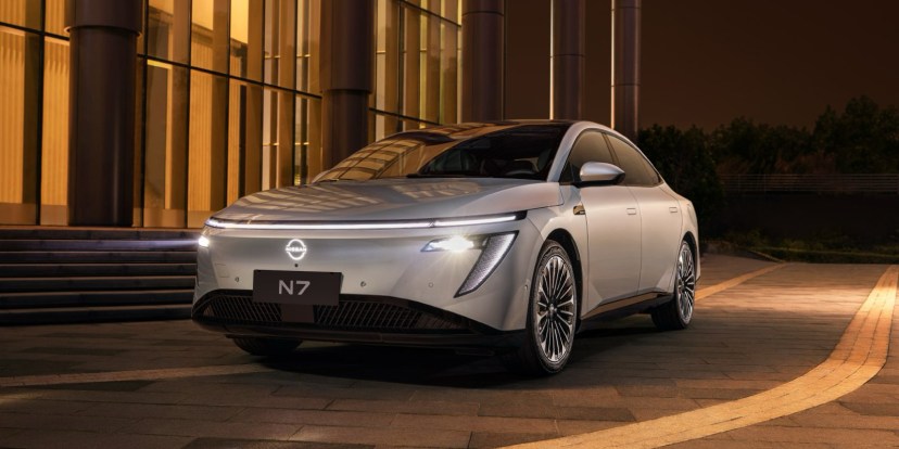 Nissan updates the N7 with tech and lower prices to fight back in China