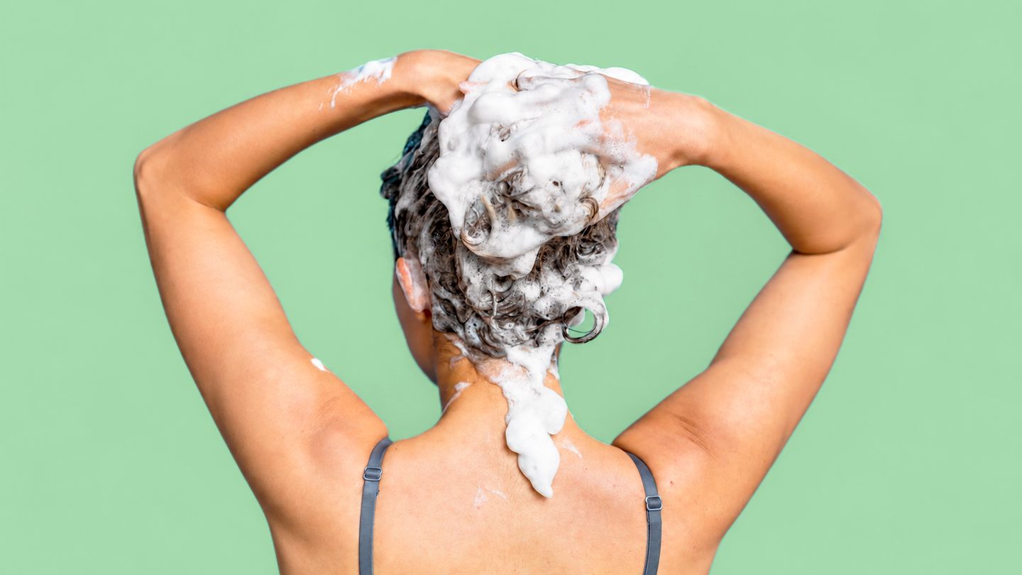 Do Shampoos for Hair Loss Work? What They Can and Can’t Do