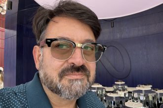 So Many New Meta Glasses: Muse AI Everywhere, and Ray-Bans Without a Camera