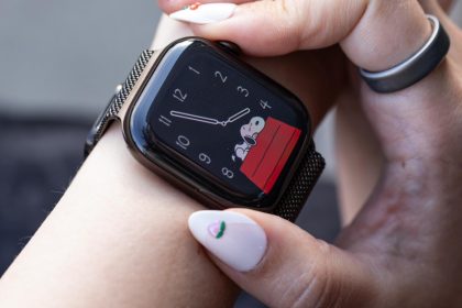 Apple hit with $5.7 billion in damages over haptic patents