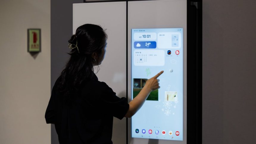 Samsung smart fridges stop cooling after faulty update