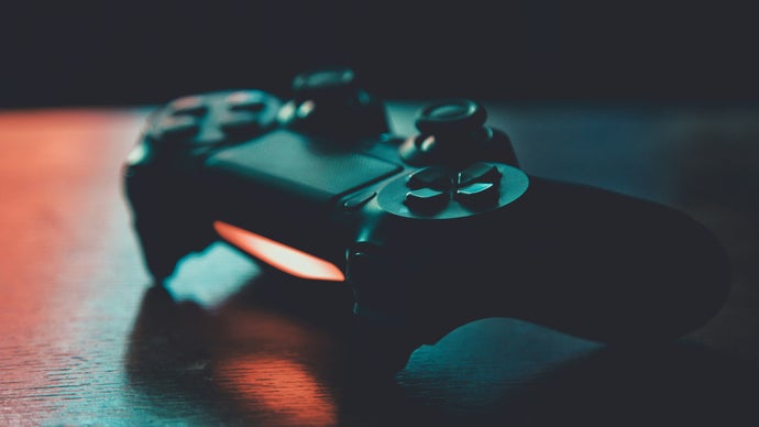 Report: Sony surveying developers about dropping PlayStation disc support