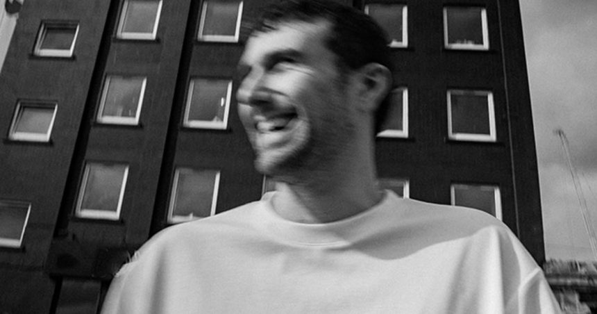 Fred again.. on AI-generated music: “I’m not worried about the threat of AI”