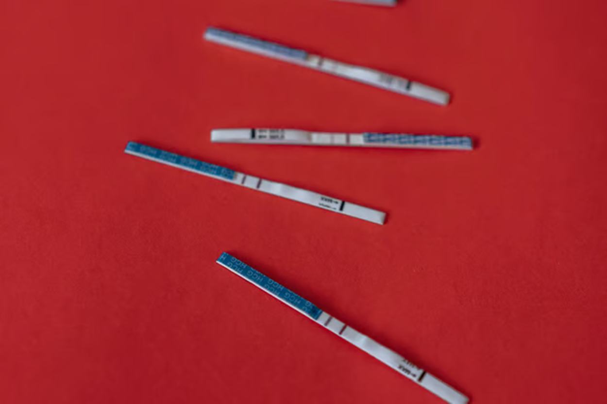 California Nightclubs Now Required to Offer Drug Testing Strips and Drink Lids