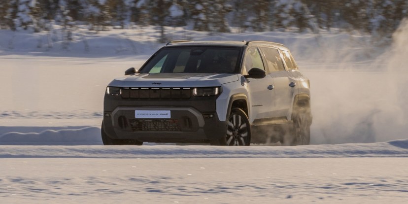 The new electric Jeep Compass 4xe found its soul in the Arctic