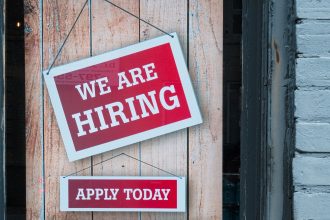Crypto job postings triple to over 1,200 in September, but applications fall