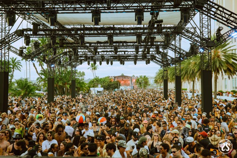 [Event Review] Fall’s CRSSD Festival Filled Waterfront Park with Energy and Joy