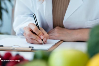 Why Don’t Health Insurers Promote a Healthier Diet?