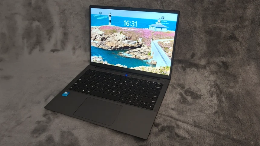 Chuwi UniBook review: A $449 laptop that gets a lot right