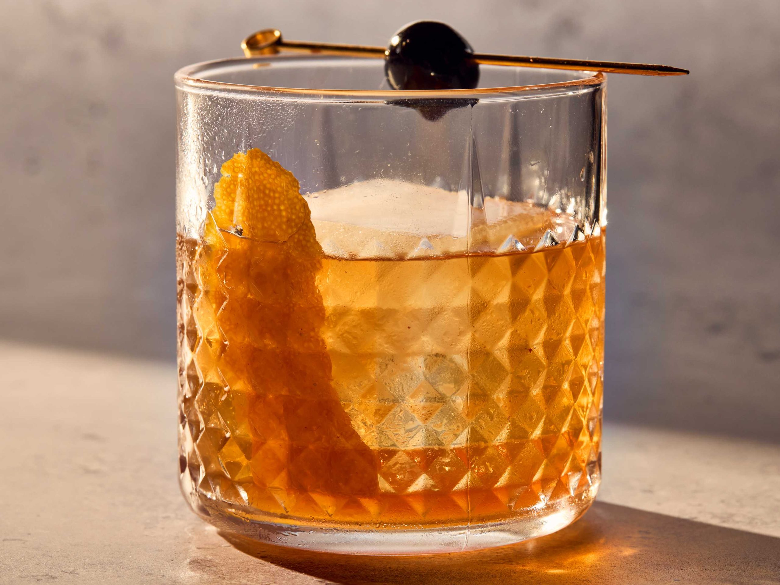 This 4-Ingredient Cocktail Is the Only Way I Drink Bourbon