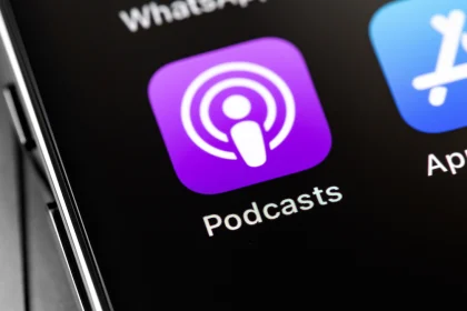 Apple discloses deal to hire team and license tech from personalized podcast startup Huxe