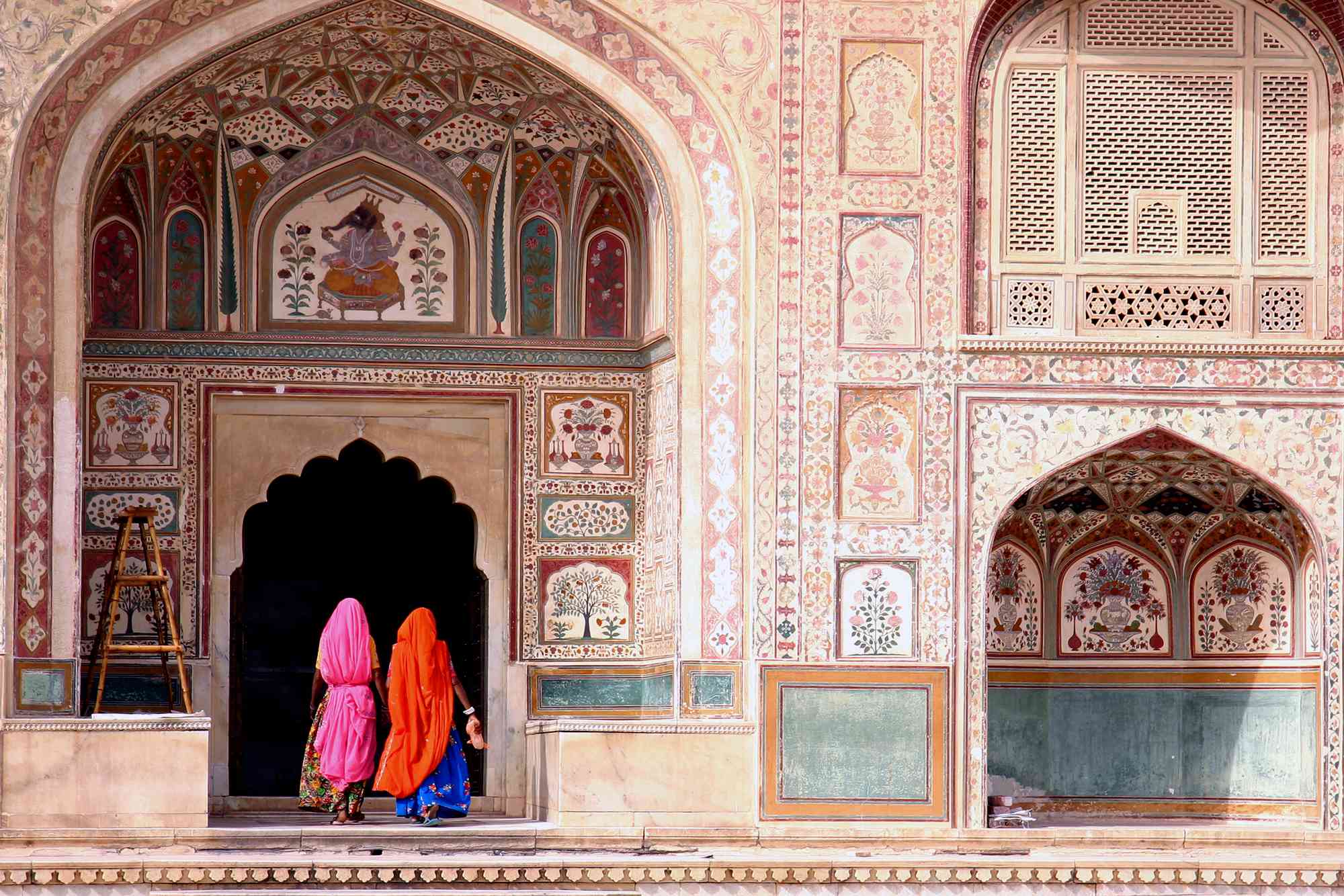 15 of the Best Places to Visit in India, From Iconic Sights to Breathtaking Landscapes