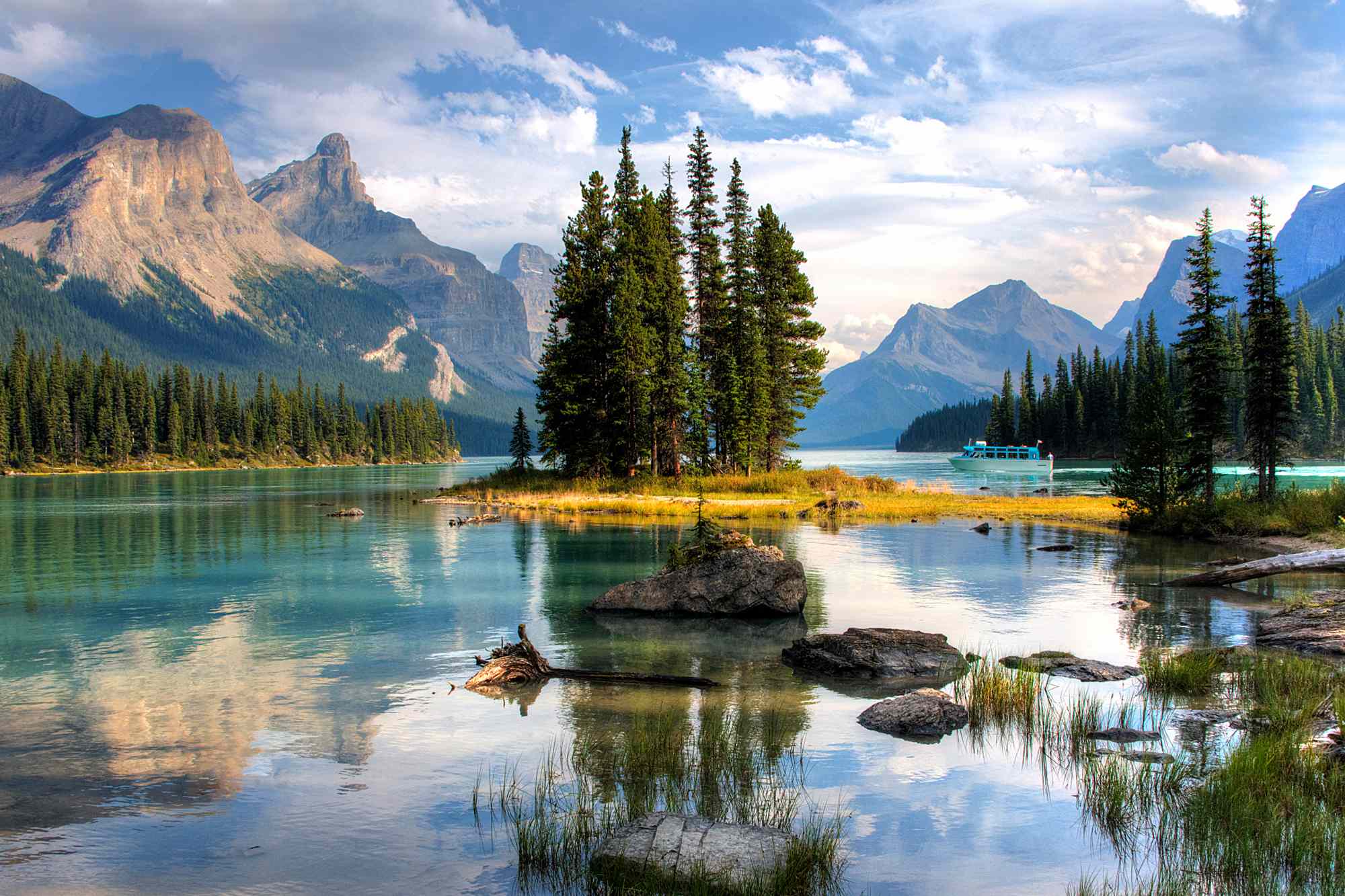 This Canadian Mountain Town Is Set in a National Park—and It’s Home to One of the Country’s Most Photographed Lakes