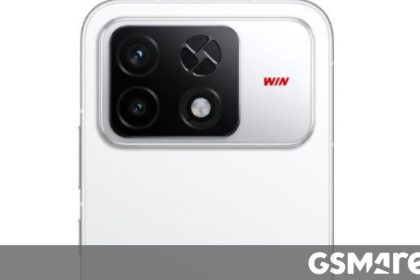 Honor Win2 runs AnTuTu too, its cooling fan helps it achieve a top score