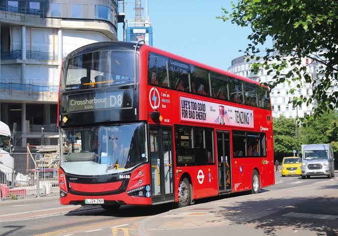Passengers Playing Loud Music on UK Buses Can Result in £100 Fine