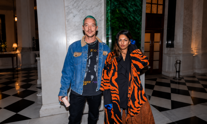 ‘Paper Planes’ Surpasses 1 Billion Spotify Streams