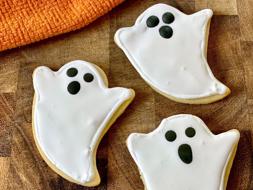 28 Scary-Delicious Recipes for Your Halloween Party