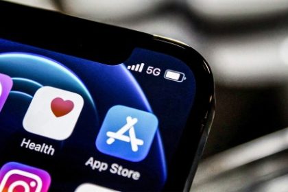 Australia is forcing Apple to loosen its grip on iPhone app distribution