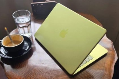 Apple edges out a win in the PC market’s worst quarter by stumbling less than everyone else