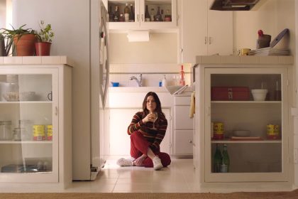 Kelsey Bascom Has Diabetes in ‘Quarter’ Coming-of-Age Film Trailer
