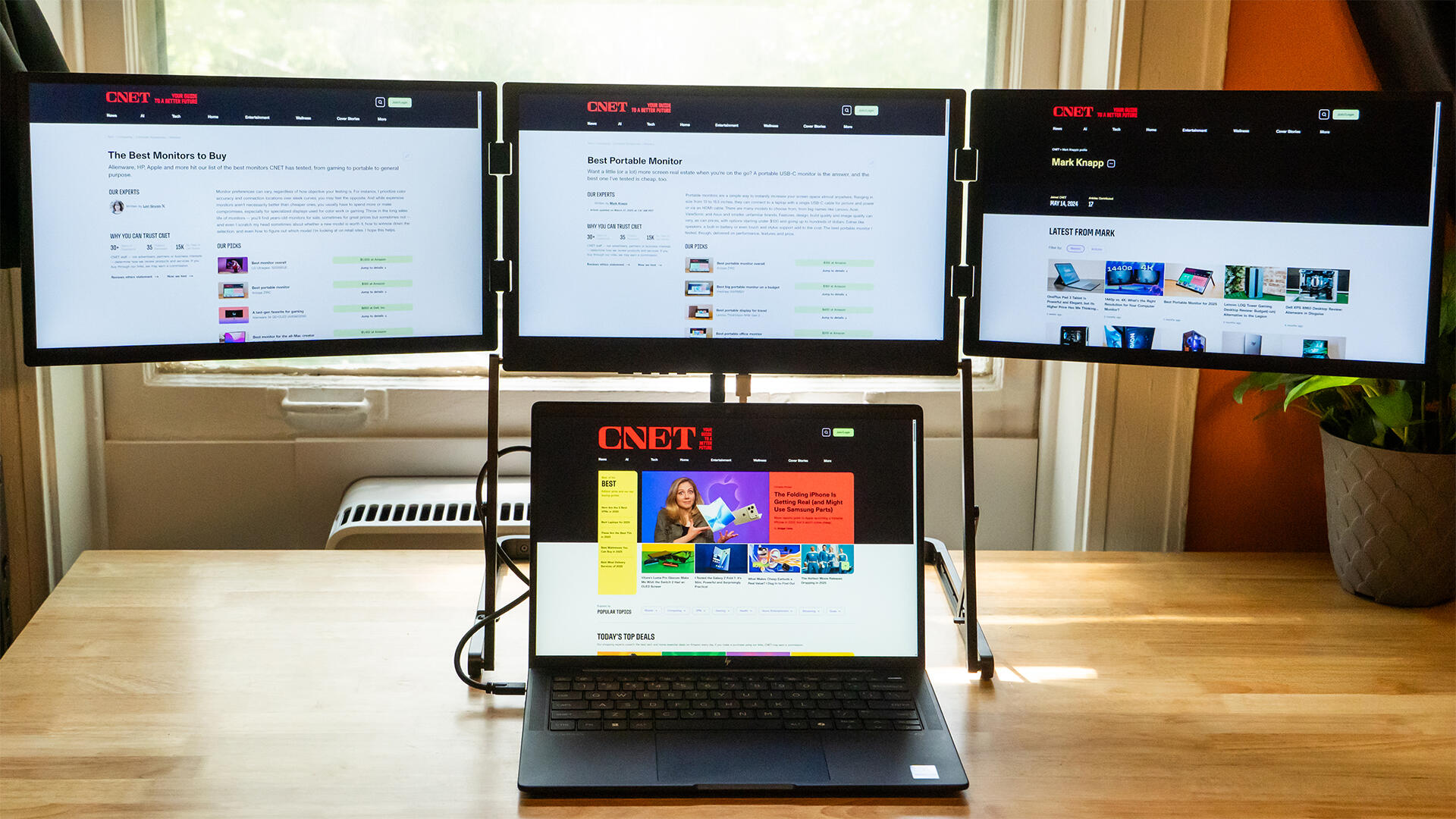 Aura Triple 15.6 Aero Pro Max Monitor Review: A Letdown for the Eyes, a Hazard for the Fingers