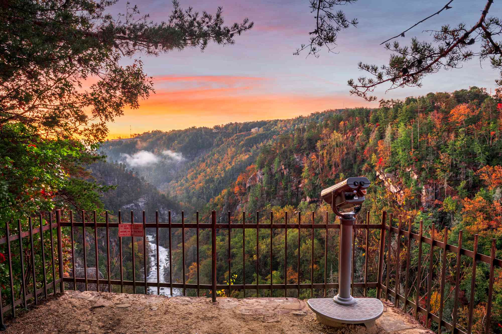 15 Must-visit Places in Georgia, From Blue Ridge Mountain Towns to Secluded Barrier Islands