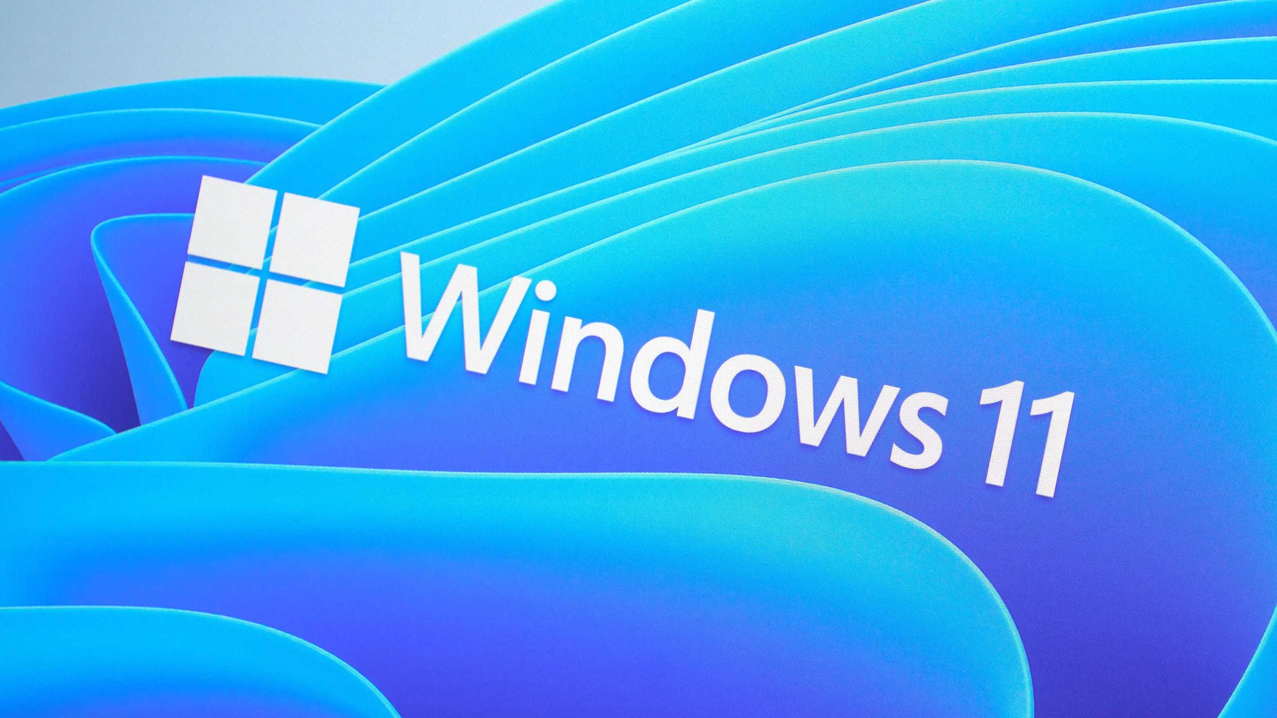Windows 11 will lock the file system on some USB sticks and SD cards in 2027
