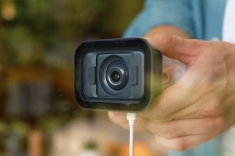 Baseus’ new 4K security camera turns your window into a no-drill monitoring setup