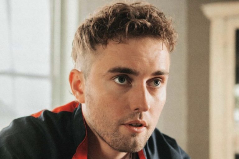 Sam Fender Postpones Ticket Sale For Homecoming Show Following ‘Sophisticated Bot Attack’