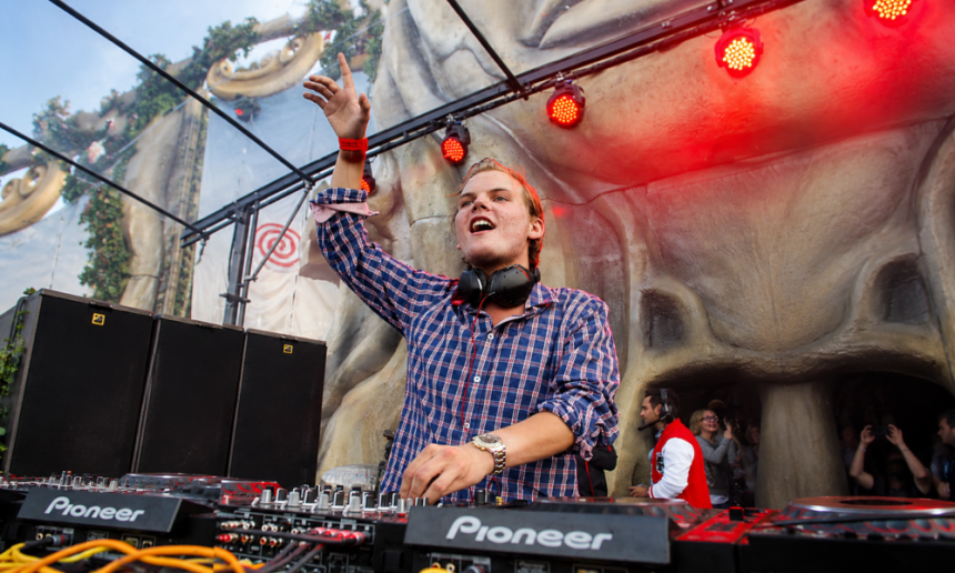 Avicii’s Full Tomorrowland 2011 Set Finally Officially Released